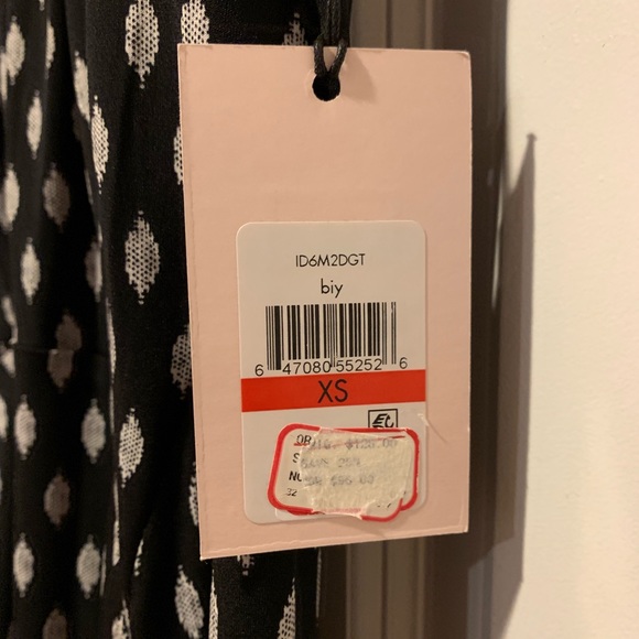 NWT Ivanka Trump Dress - Size XS - Picture 3 of 6